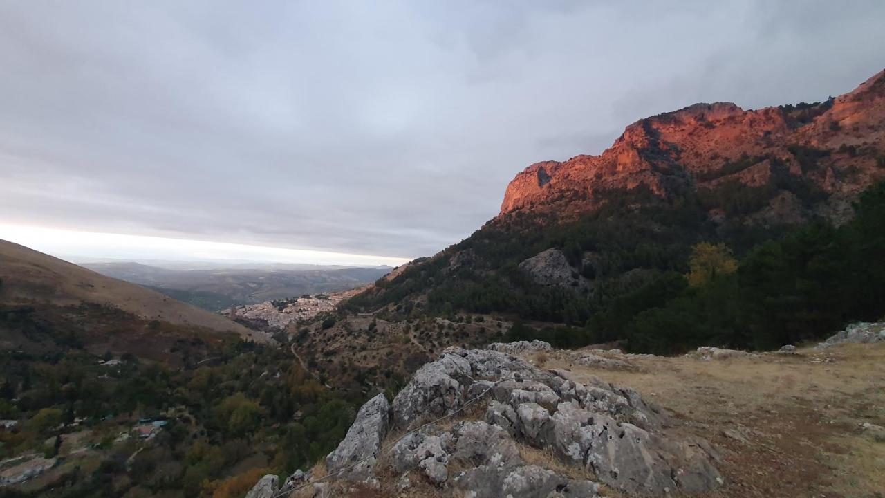 Alojamiento Rural Fuente De La Glorieta Cazorla Exterior photo